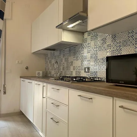 Apartment New And Bright Close To The *