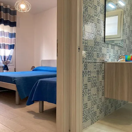 New And Bright Close To The Apartment Rosolina Mare
