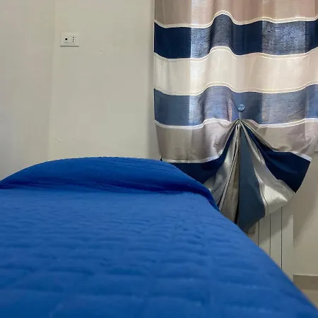 New And Bright Close To The Apartment *